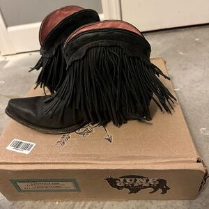 Worn once inside the whole time.